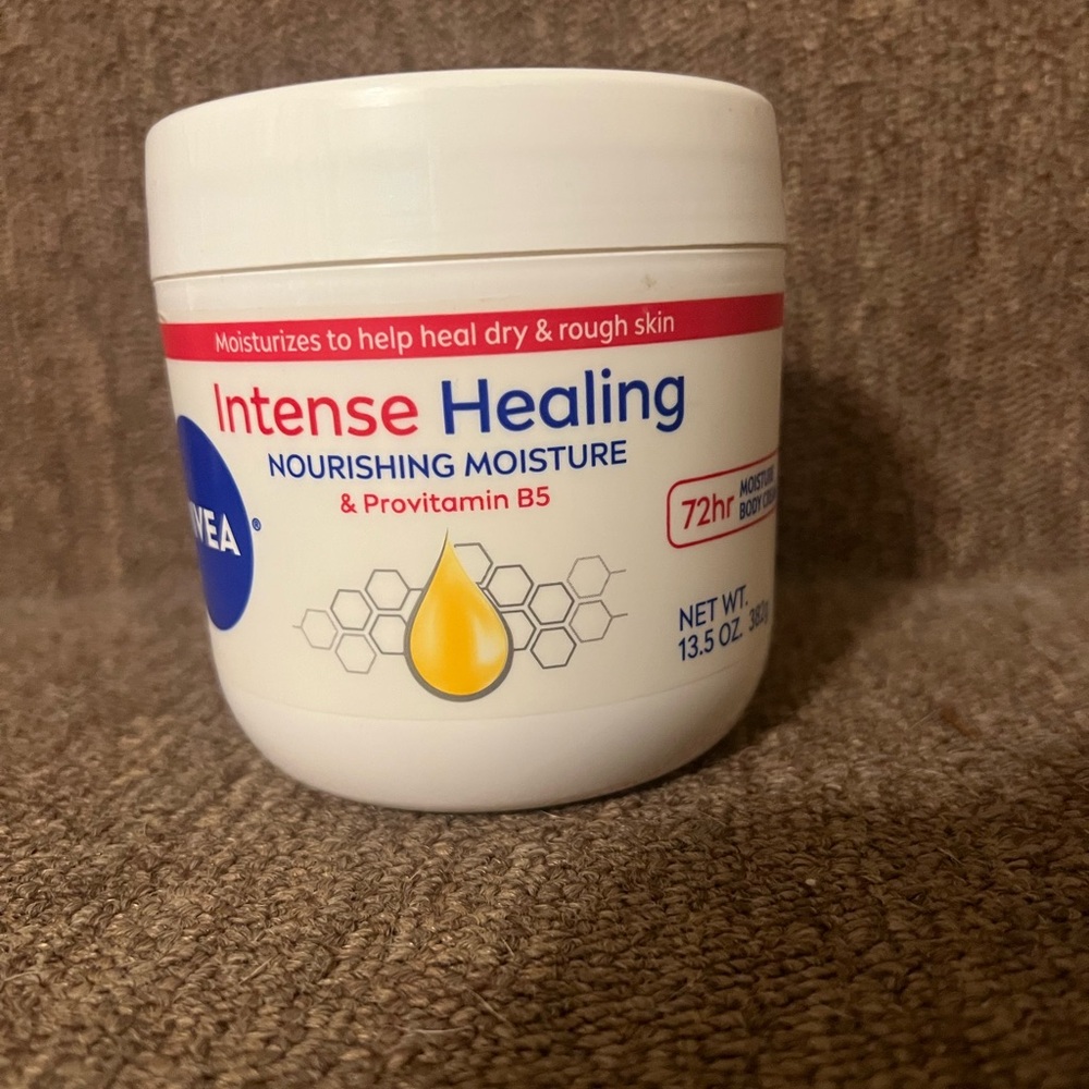 Nivea intense healing nourishing moisture